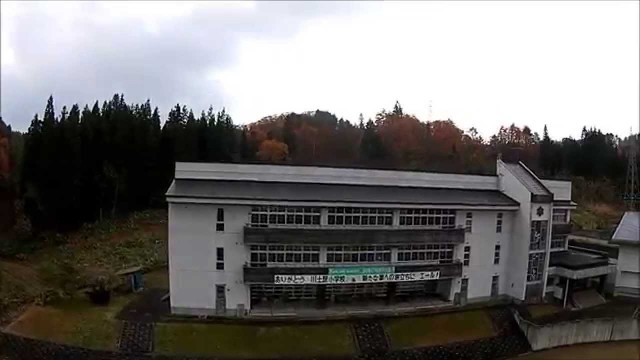 旧西川町立川土居小学校
