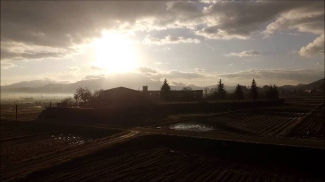 村木沢小学校の秋（山形市）